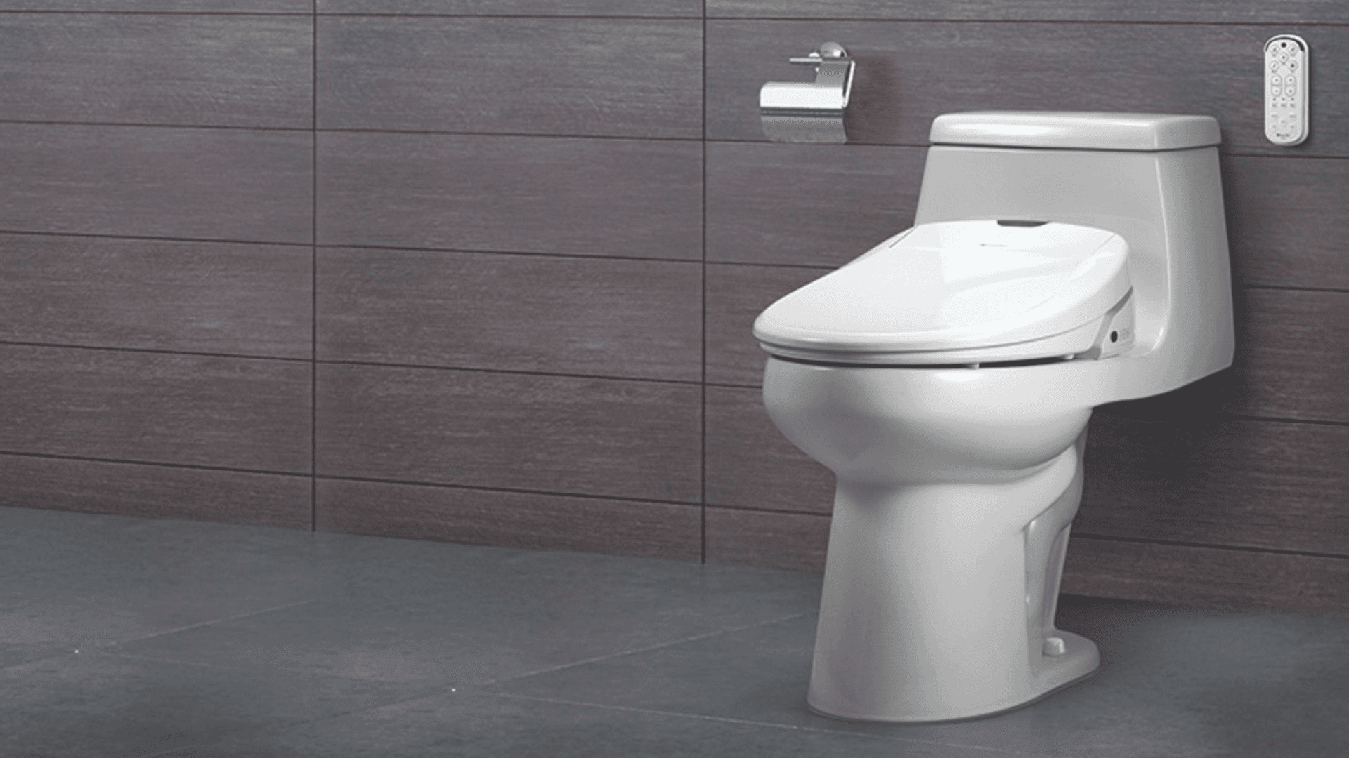 The Brondell Swash 1400 is a feature-rich electric bidet seat designed to upgrade a standard toilet with adjustable wash settings, a stainless steel nozzle system, heated seat, warm air dryer, and remote control operation. This in-depth, unbiased review explains what it does well, where it has limitations, and which homeowners and light-commercial users it suits best so you can decide if it is a practical fit for your bathroom.